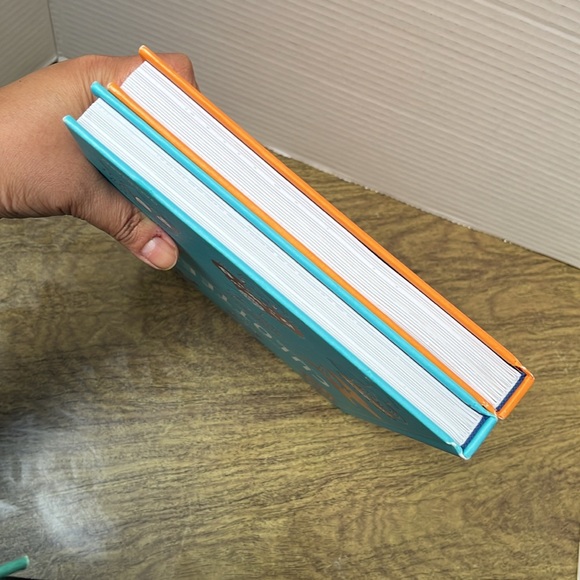 Pénélope Bagieu Book Culottées 1 and 2 French Edition Books - Picture 7 of 15